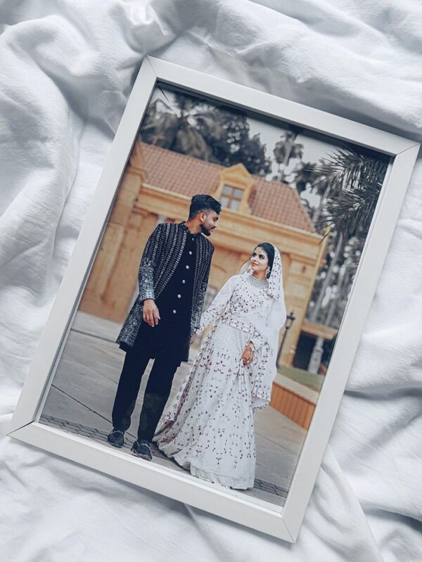 Personalized Wedding Photo Frame