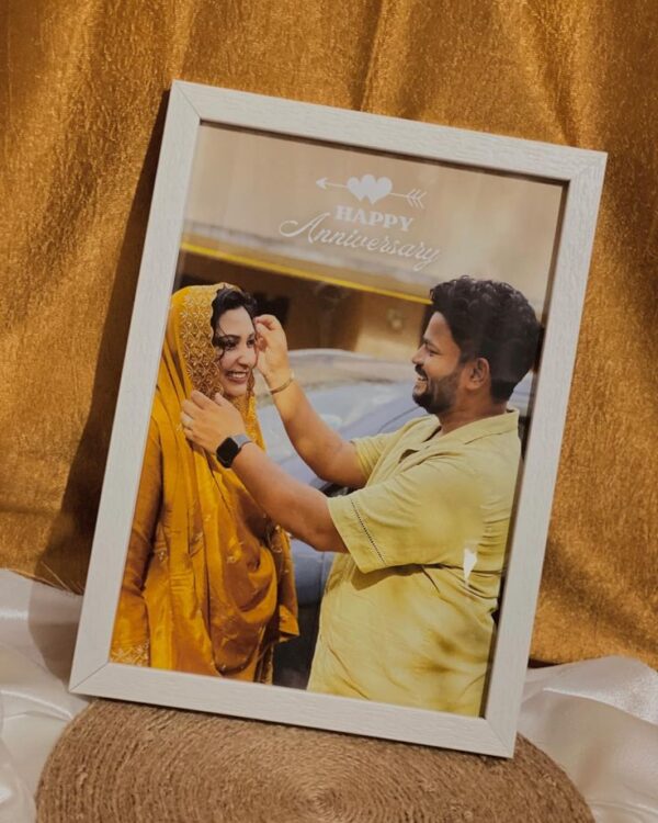 Personalized Anniversary Photo Frame Gift for Couples